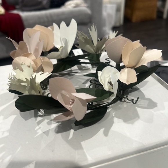 Loewe x Net-A-Porter paper crown. NIB - Picture 2 of 4